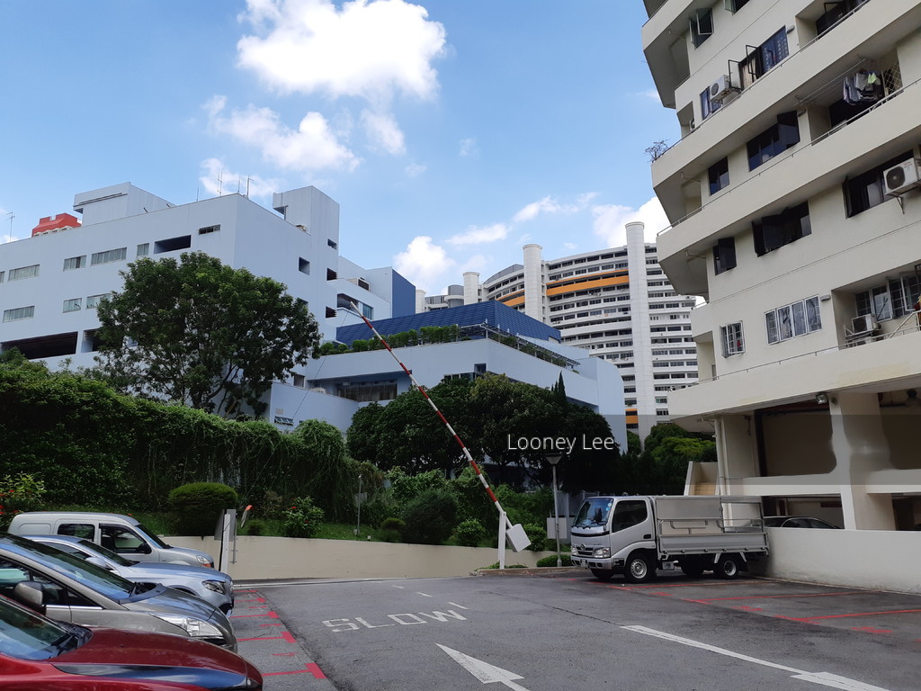 Queensway Tower / Queensway Shopping Centre (D3), Apartment #206763881